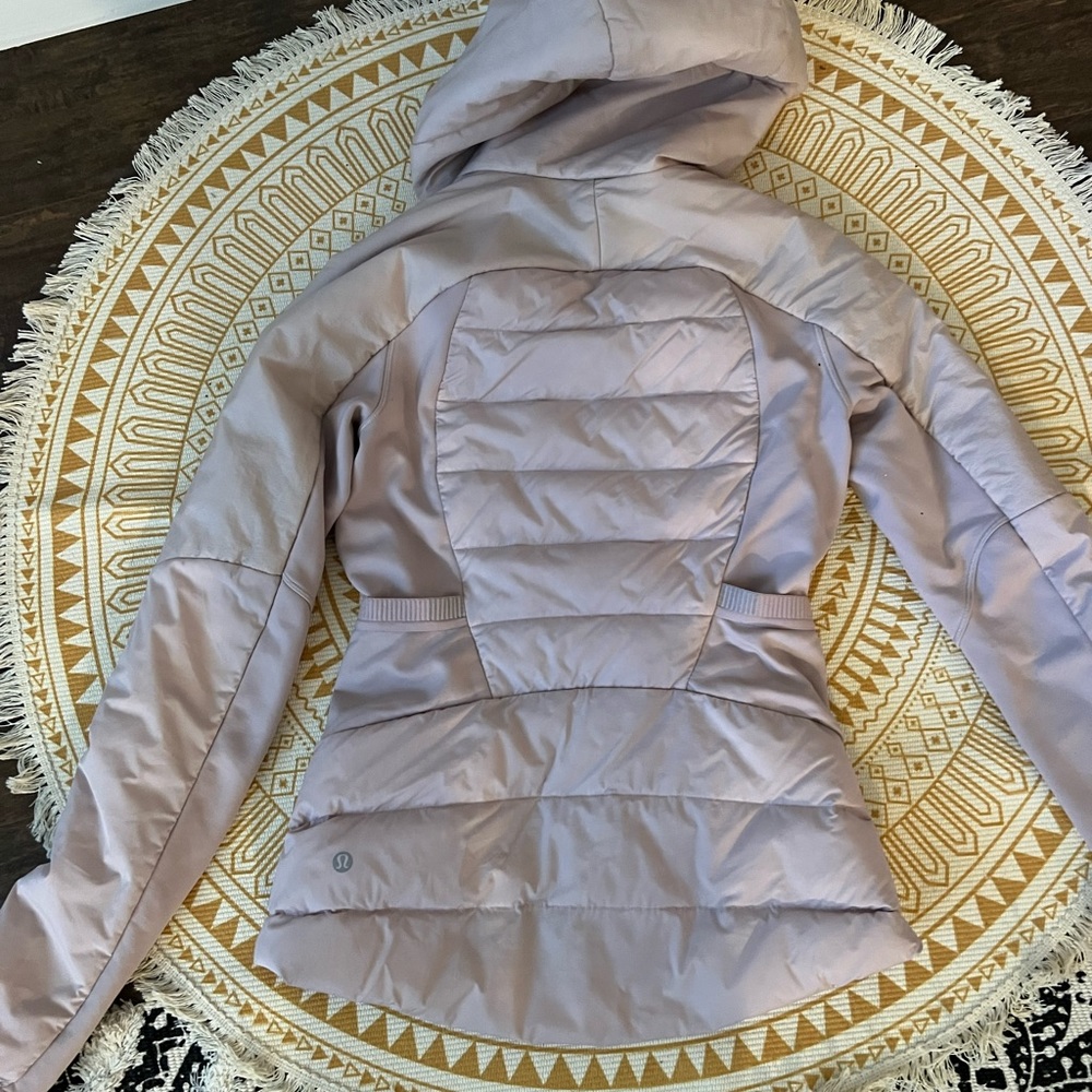 Lululemon Lightweight Down Jacket - image 5